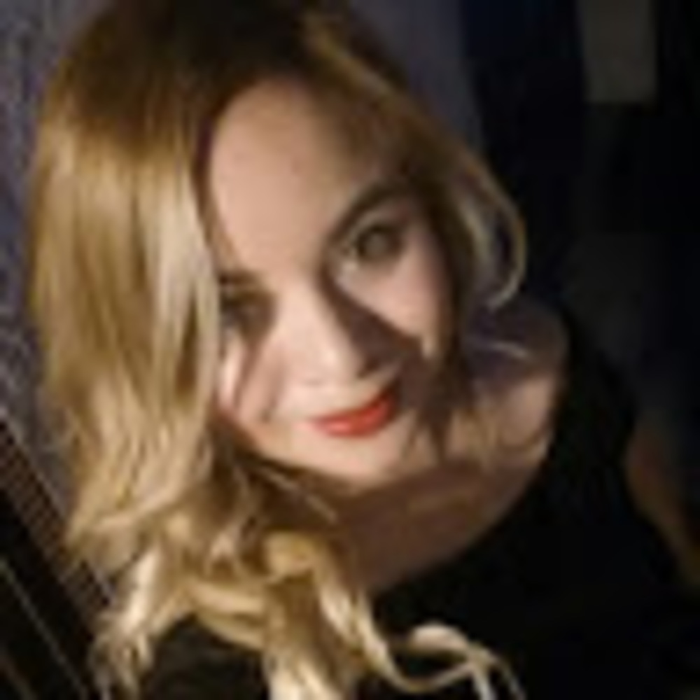 Meet your Posher, Isabel